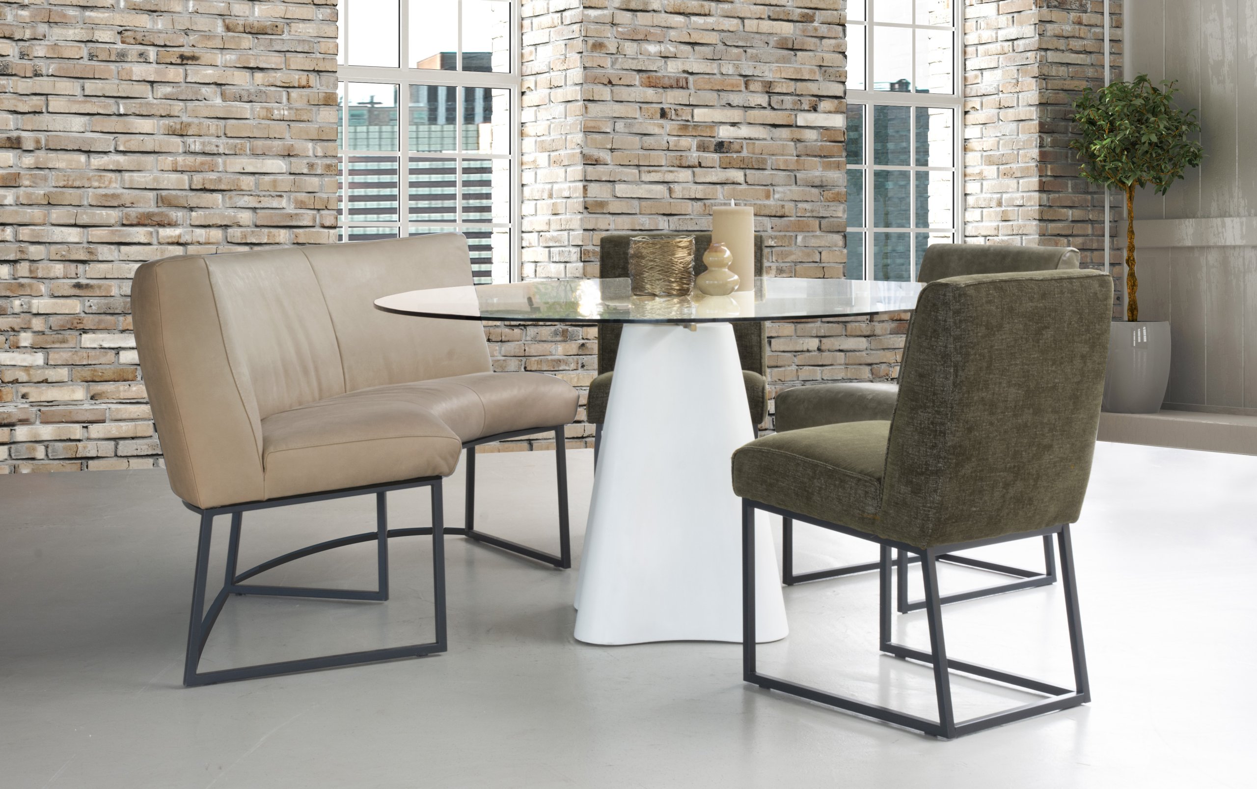 Lara – Zara – Fred’s Round bench